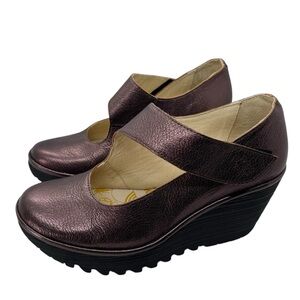 Fly London Metallic Mary Janes Sz 7.5